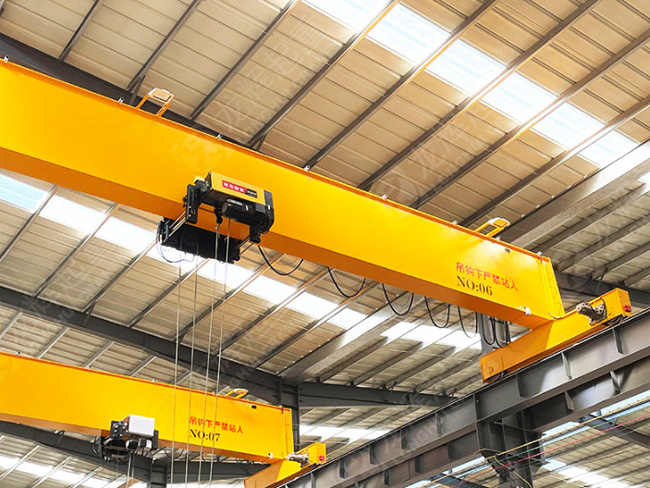 單梁起重機(jī)